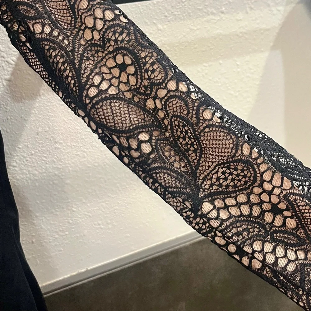 WEISSMAN Balera Black Dance Costume Leotard Lace Long Sleeves Medium Child MC - Picture 5 of 7